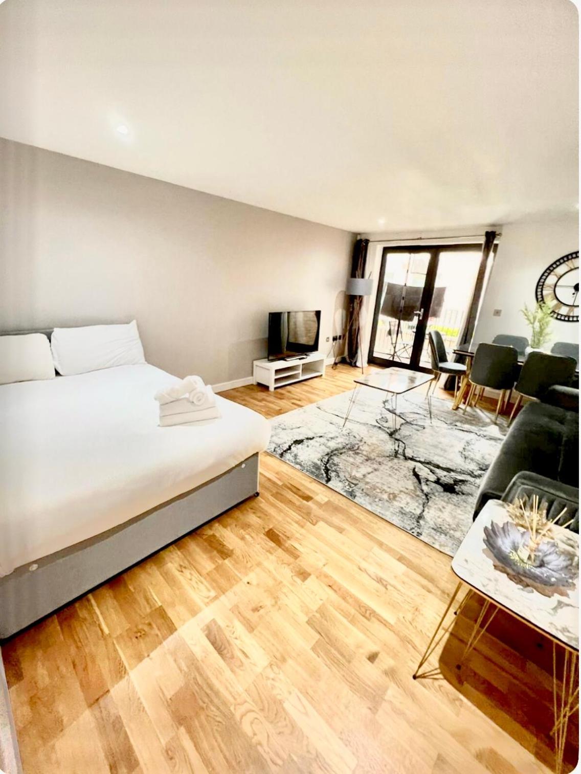 London Euston Luxury Apt Екстер'єр фото